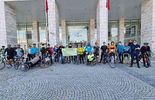 Bursa’da pedallar SMA hastası Mehmet Ayaz için...