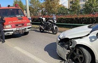 Bursa’da trafiği durma noktasına getiren kaza:...