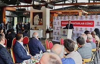 Büyükşehirden Muhtarlar Günü’ne özel kutlama