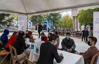 Büyükşehirden üniversite öğrencilerine ücretsiz...