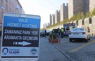 Büyükşehir’in “park et-vale” uygulamasına...