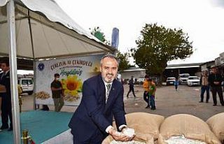 Büyükşehir’le çiftçi kazanıyor, ürünler...