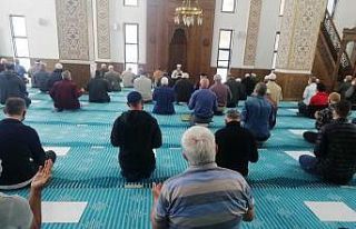 Camiler ve Din Görevlileri Haftasında Kur’an ziyafeti