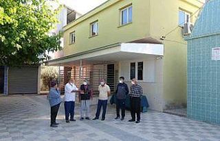 Camiye dadanan hırsızlar cemaati canından bezdirdi