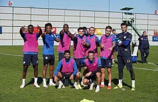 Çaykur Rizespor, Trabzonspor maçına hazır