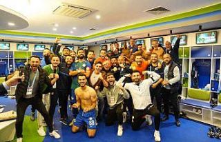 Çaykur Rizespor’dan sezonun ilk galibiyet pozu