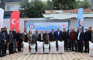 Çiftçilere 29,5 ton yem desteği