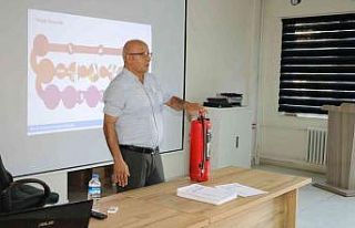 Cizre’de öğretmenlere yönelik temel afet bilinci...