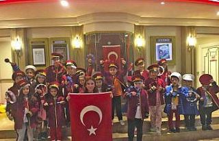 Çocuklar, Cumhuriyet Bayramı’nı Çocuklar Ülkesi’nde...
