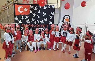 Çocuklar Cumhuriyet coşkusunu yaşadı