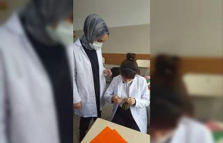 Çocuklar, kukla Masalina ile değerlerini öğrenecek