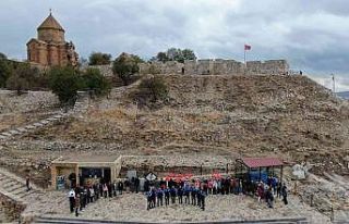 ÇOGEP kapsamında Akdamar Adası’nı gezdiler