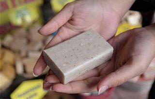 Çörek otu sabunu kış aylarında kuru cildin dostu