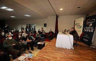 Coşkun Aral tecrübelerini paylaştı