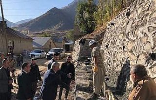 Çukurca Kaymakamlığının projeleri köy halkını...