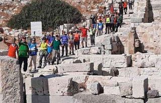 Dağcılık kulübü üyeleri Datça’da misafir...