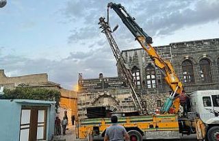 Dağkapı Mahallesinde elektrik direkleri kaldırılarak...