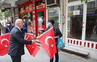 Darıca, Türk bayraklarıyla süslendi