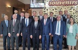 DATÜB heyeti, Turizm Bakan Yardımcısı ile bir...