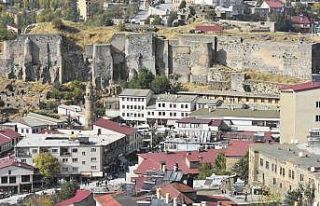 Dere üstündeki yapıların kaldırılmasıyla onlarca...