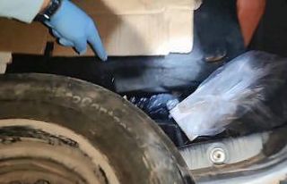 Diyarbakır’da otomobilin bagajında 37 adet ruhsatsız...