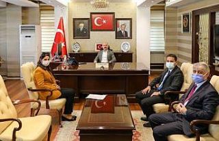 Doğubayazıt’ta yapılacak Kütüphane için imzalar...