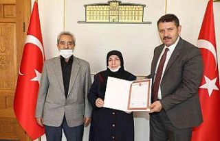 Dolandırılan şehit annesi yuvasına kavuştu