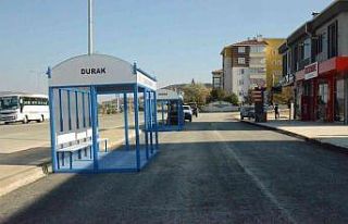 Dolmuş durakları yeni hastane önündeki yerlerini...