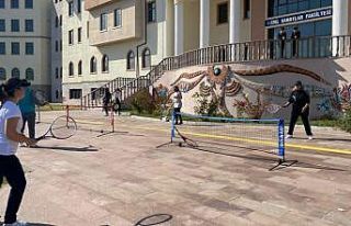 DPÜ GSF’de ’Sokak tenisi’ etkinliği