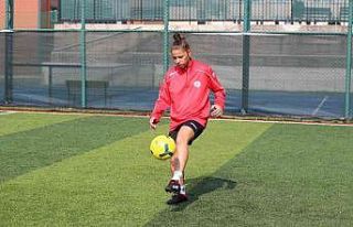 Dünya Kız Çocukları Günü’nde ailelere çağrı