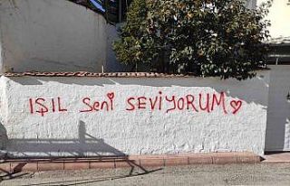 Duvar yazılarına sosyal medyadan cevap