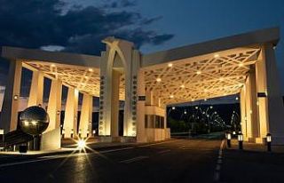 EBYÜ 30 öğretim üyesi alımı için ilana çıktı