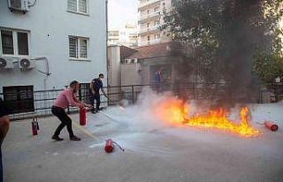 Egekent Hastanesi’nde yapılan yangın tatbikatı...