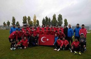 Elazığspor, 29 Ekim’i Türk bayrağı açarak...