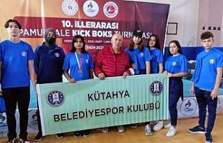 Elif Kaya ve Medine Düzgün Kütahya’nın gururu...