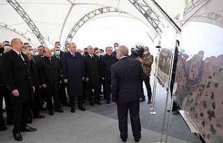 Erdoğan ve Aliyev, Karabağ’da kara yollarının...