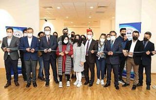 ERÜ’de ’Unutulmayan Meslekler’ Fotoğraf Sergisi...