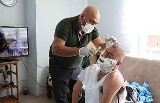 Eyüpsultan Belediyesinin evde bakım hizmeti yeniden...