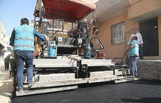 Eyyübiye’de asfalt atağı devam ediyor