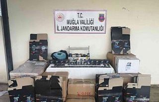 Fethiye’de 300 bin liralık kaçak hap ele geçirildi