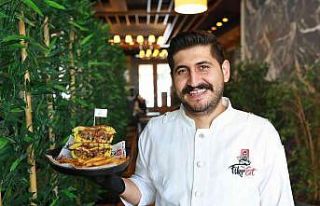 Fikret’ten lezzet avcılarına dev burger ve et...