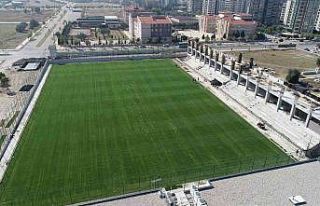 Fikri Bayrıl Spor Tesisi hizmete girmek için gün...