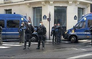 Fransa’da yaklaşık 200 şehirde hükümet karşıtı...