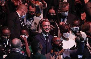 Fransa’dan Afrika’ya 30 milyon euroluk demokrasi...
