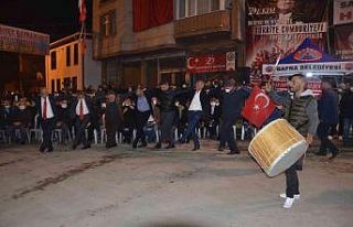 Gazi Paşalılar davul-zurna ile ’Cumhuriyet’i...