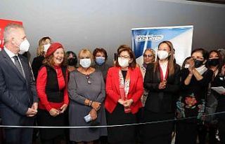 Gaziantep Cumhuriyet Bayramına özel iki sergi