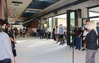 Geleneksel Cumhuriyet Sergisi açıldı