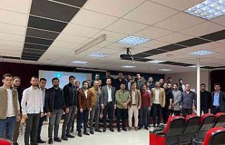 Genç MÜSİAD Malatya üyeleri, e-ticaret programında...