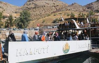 Gençler Halfeti’yi keşfetti