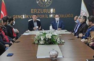 Gençlik merkezleriyle değerlendirme toplantısı